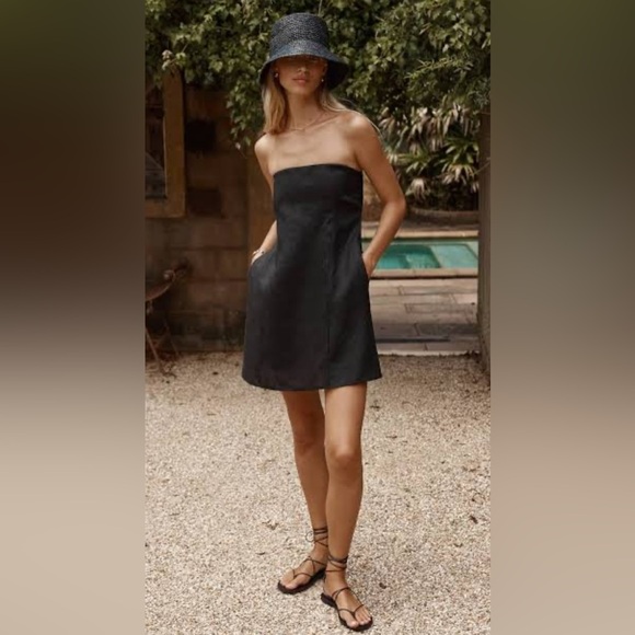 DISSH Daphne Black Linen Mini Strapless Dress - Picture 1 of 4